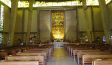 Femmes de la Reconstruction à l’église Saint-Michel du Le Havre 